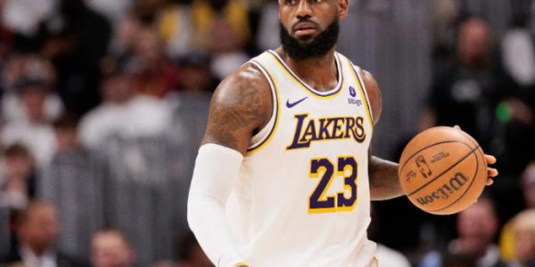 摊牌了，詹姆斯突爆争议决定！湖人队很意外，球迷：又想抱团了