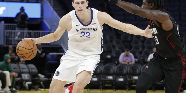 状态回暖！52号秀图希11中4拿到15分5板2助1断 得分首次上双