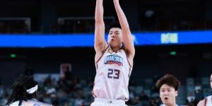 九游体育下载-本土第六位！林葳季后赛砍30+10 比肩郭艾伦/胡雪峰/巩晓彬等名宿