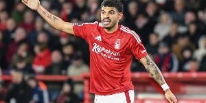 九游体育-6000万镑❗电讯报：热刺准备激活森林中场怀特的解约金条款