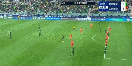 【中超】1场3红！法比奥双响 10人国安6比1胜9人泰山