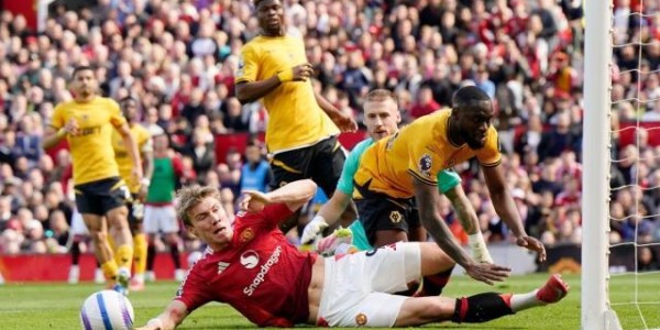 九游体育-林良锋：曼联轻松保级，阿莫林畏手畏脚个啥？